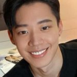 黃信赫