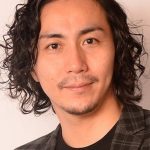 郷本直也