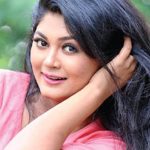 Mousumi Hamid