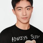 李卓钊
