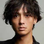 安藤政信